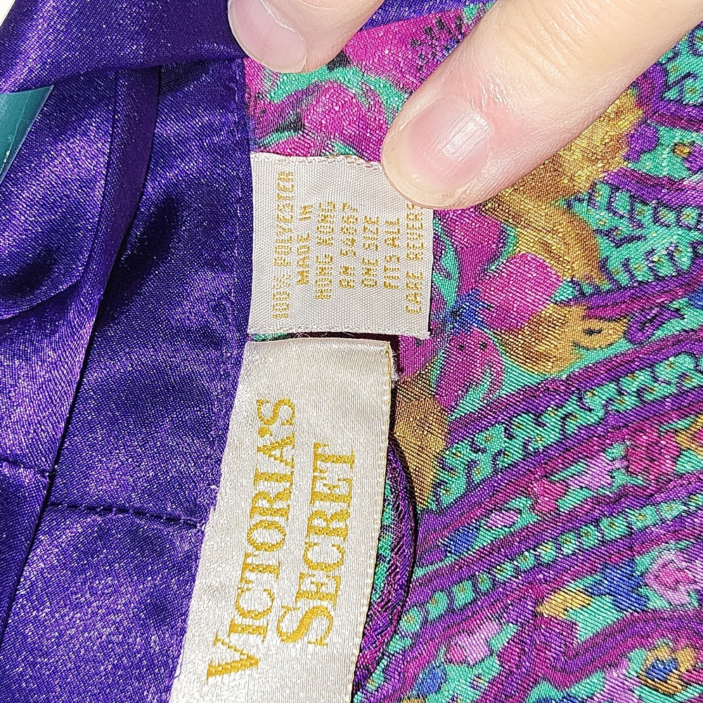 Victoria's Secret Gold Label Silky Robe - Picture 3 of 5